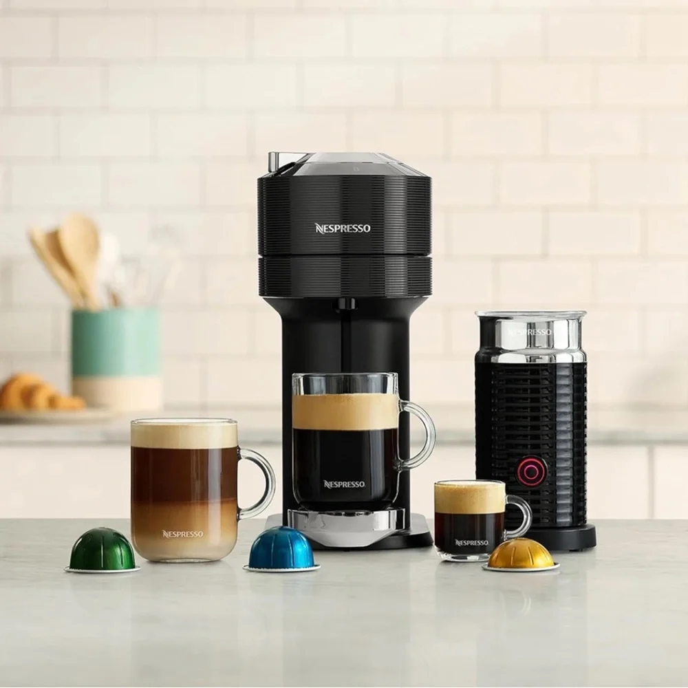 Nespresso Vertuo Next Coffee Maker with milk frother - Picture 2 of 9